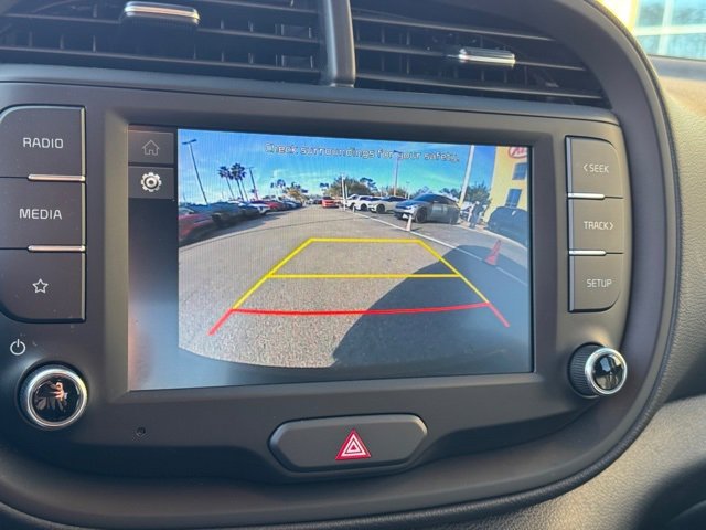 Certified 2025 Kia Soul LX image 19