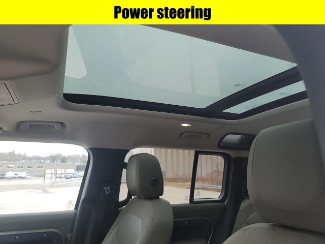 Used 2020 Land Rover Defender 110 SE image 14