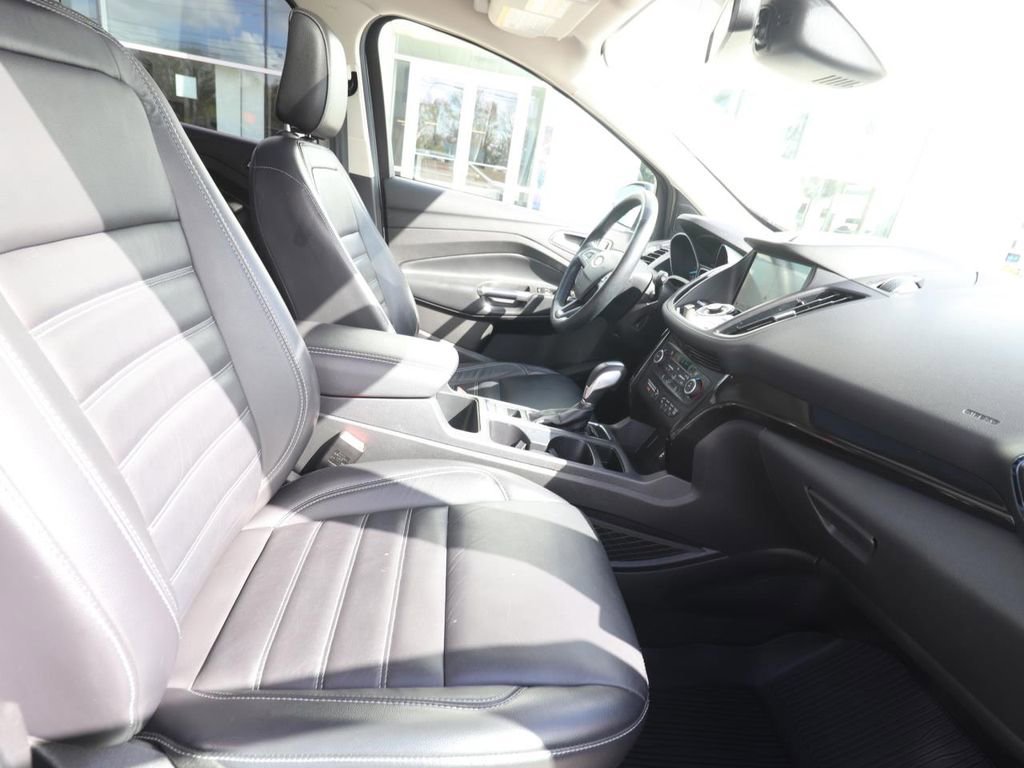 Certified 2019 Ford Escape Titanium image 16