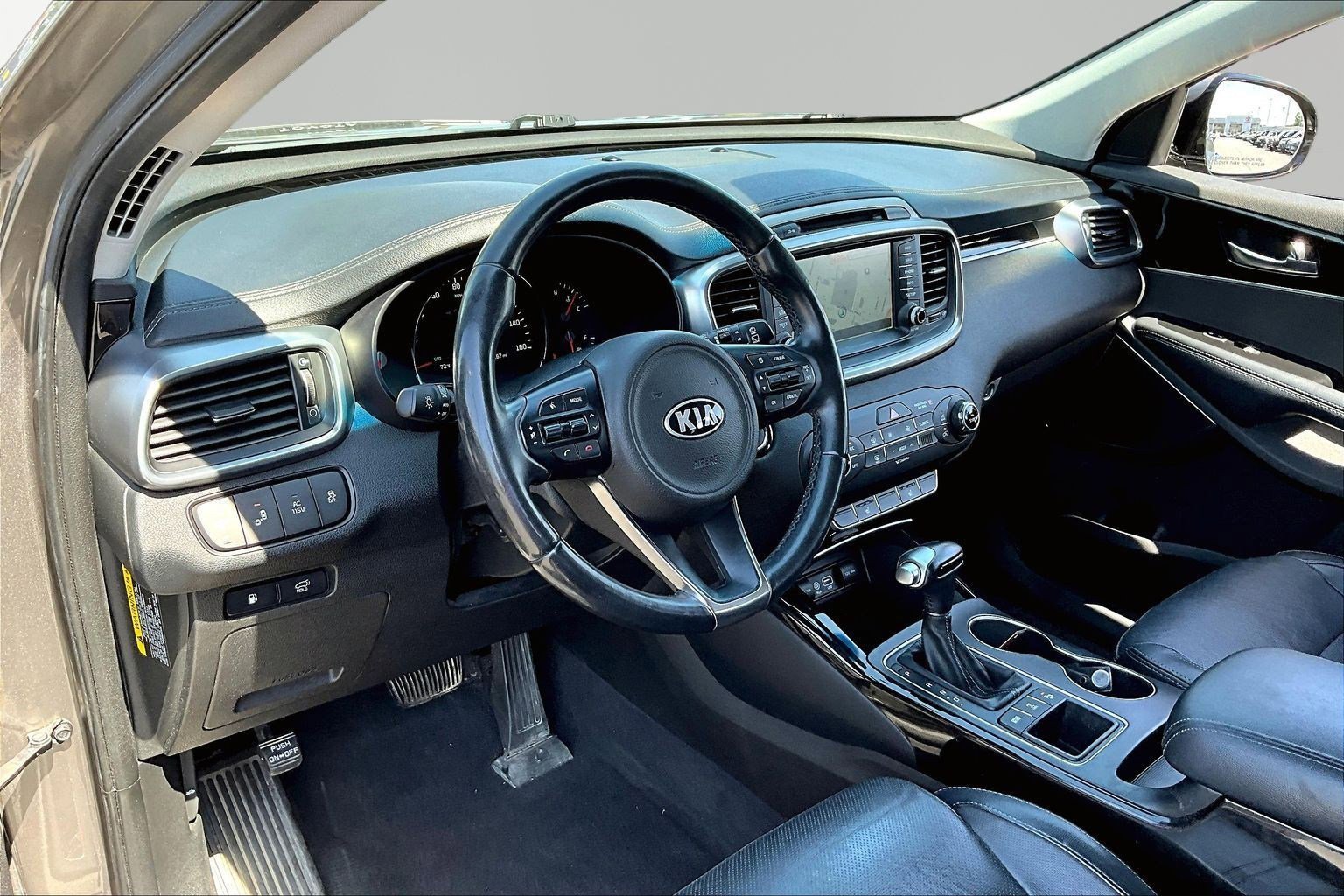 Used 2018 Kia Sorento SX AWD/4WD image 17