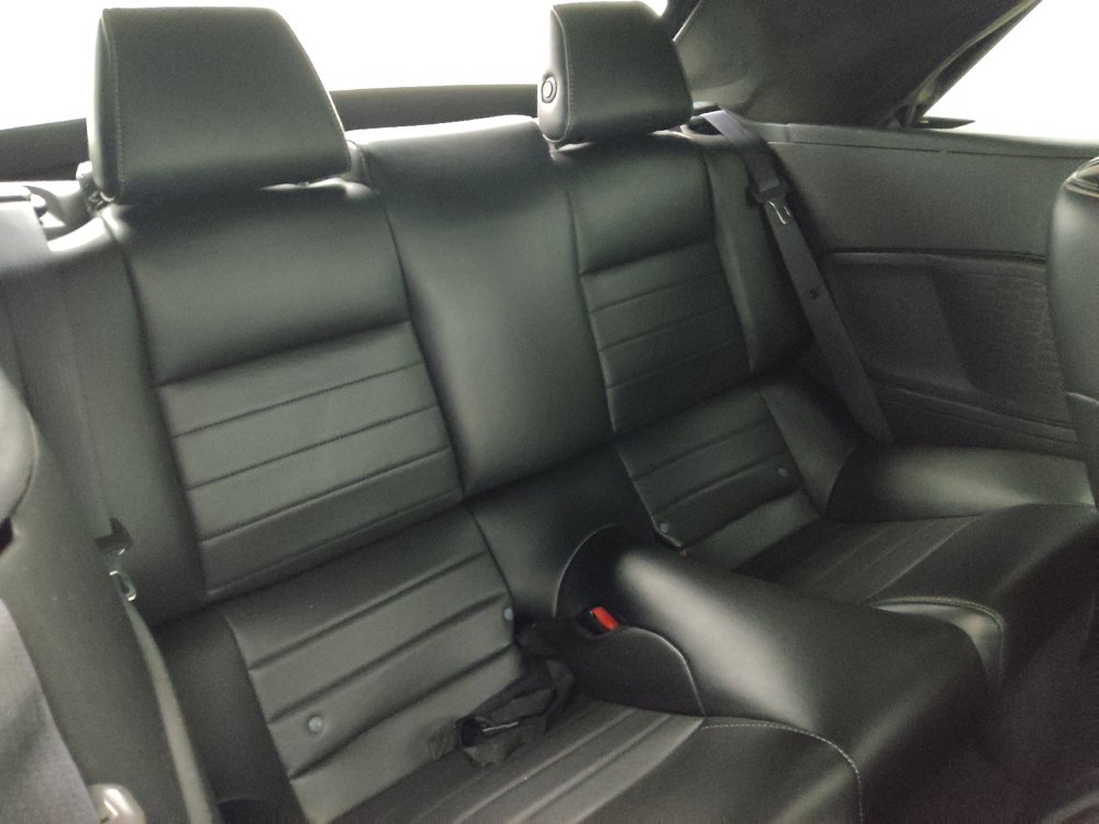 Used 2014 Ford Mustang Premium RWD image 19