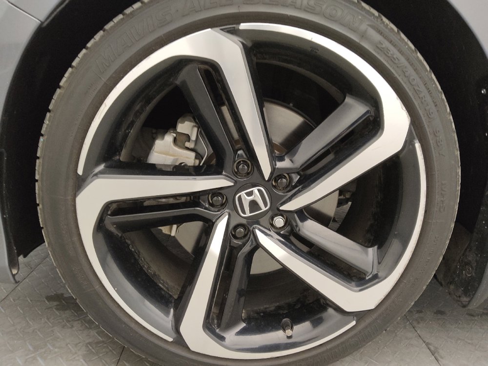 Used 2018 Honda Accord Sport image 31