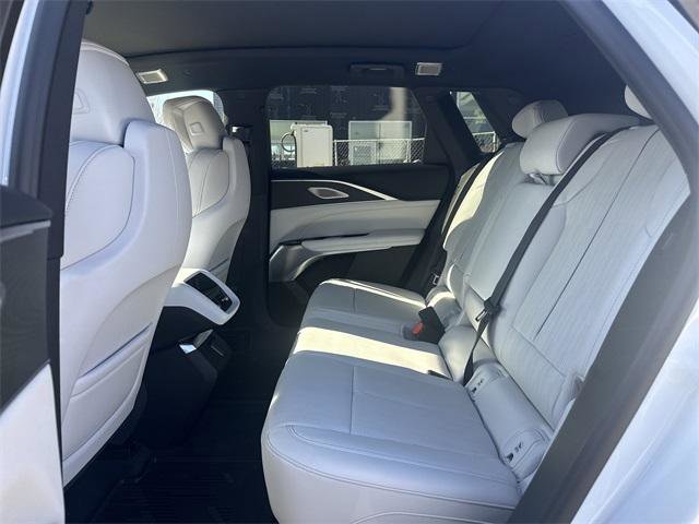 New 2026 Cadillac Lyriq Premium Luxury image 10