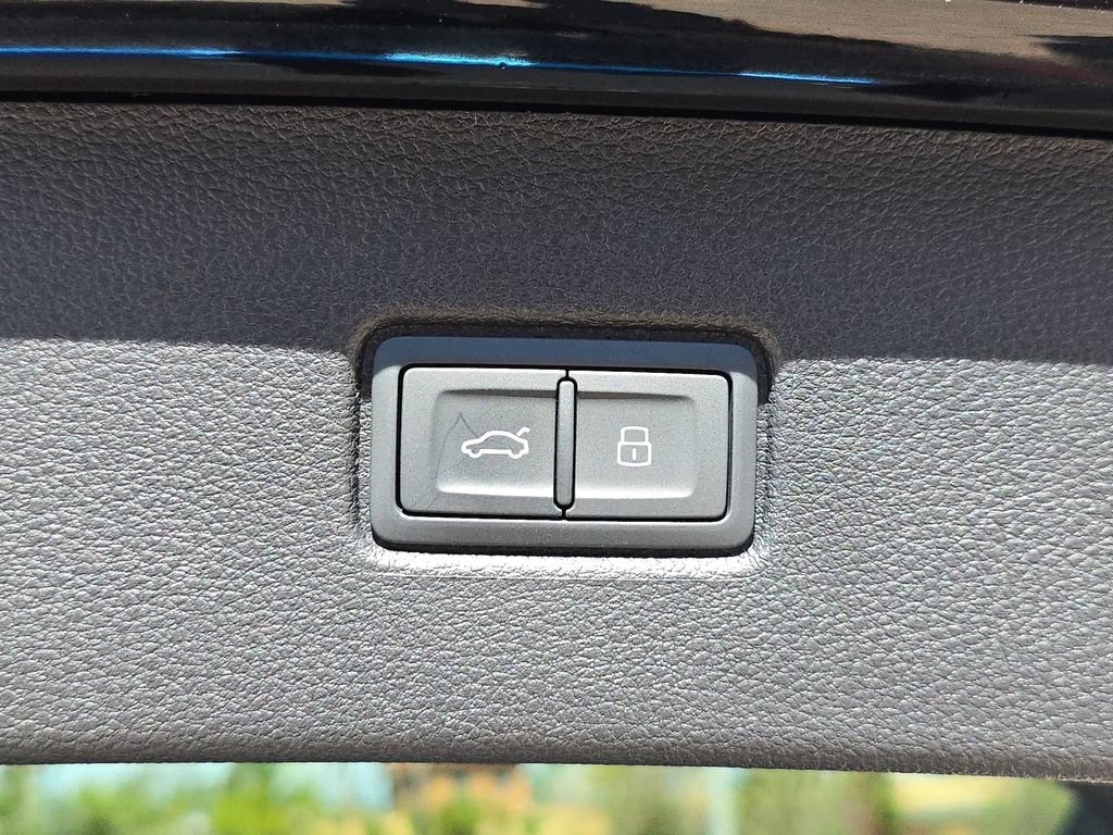 Certified 2026 Audi Q7 2.0T Premium Plus AWD/4WD image 14