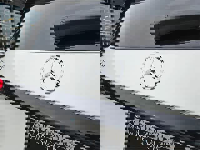 Used 2025 Mercedes-Benz GLC 300 GLC 300 image 10