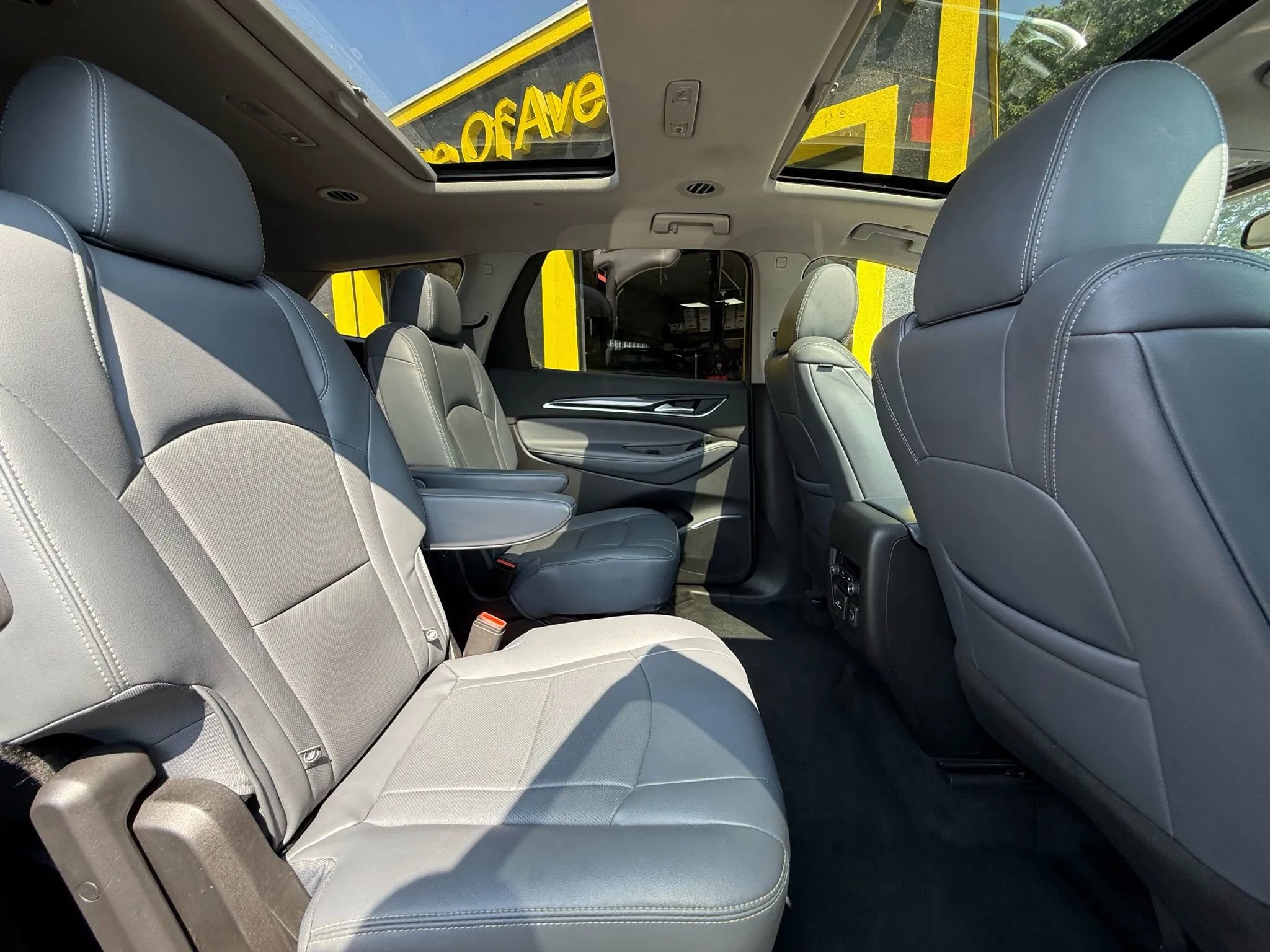 Used 2020 Buick Enclave Essence w/ Sport Touring Edition image 23