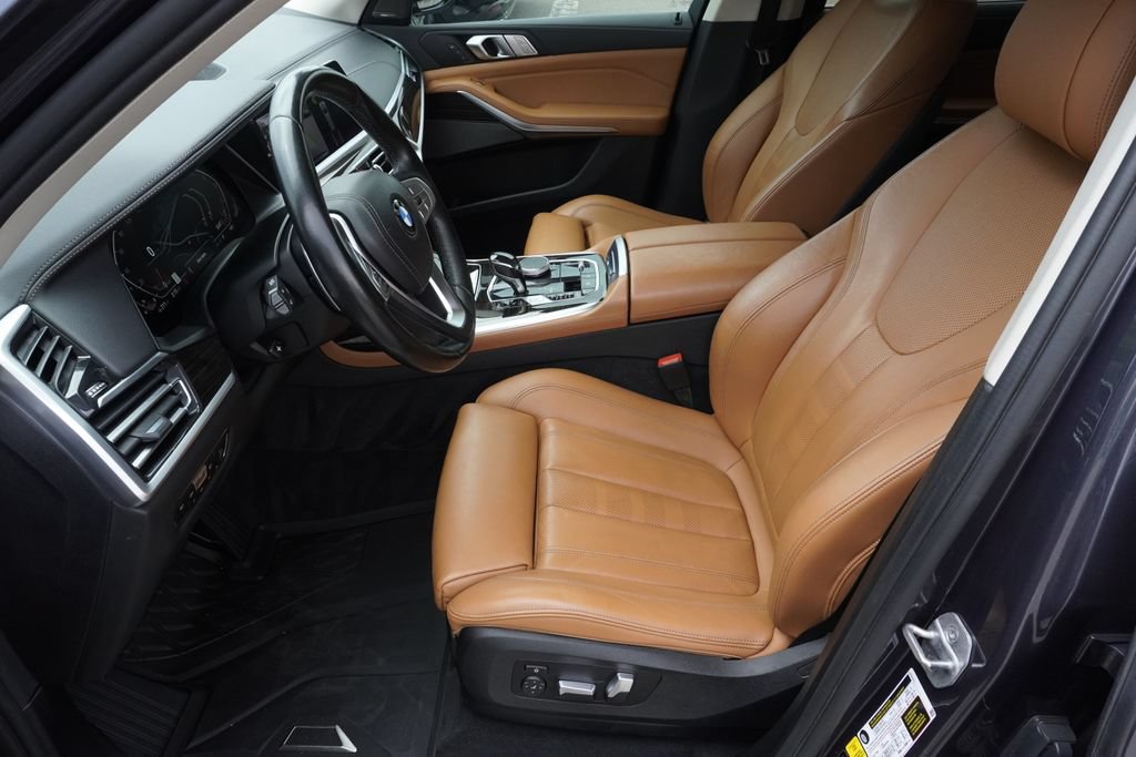 Used 2020 BMW X7 xDrive40i w/ Premium Package AWD/4WD image 19