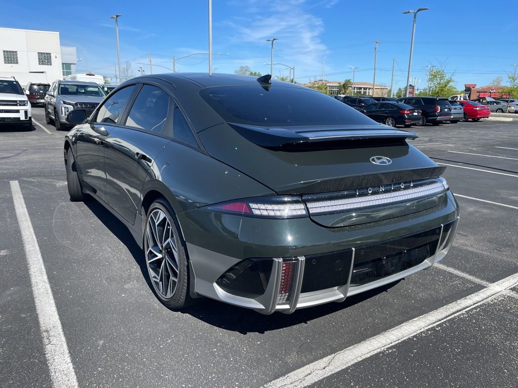 Used 2024 Hyundai Ioniq 6 SEL AWD/4WD image 4