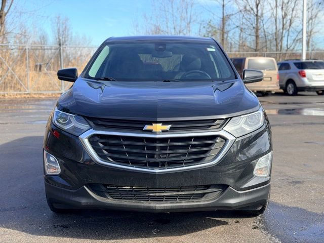 Used 2019 Chevrolet Equinox LT w/ Driver Convenience Package image 2