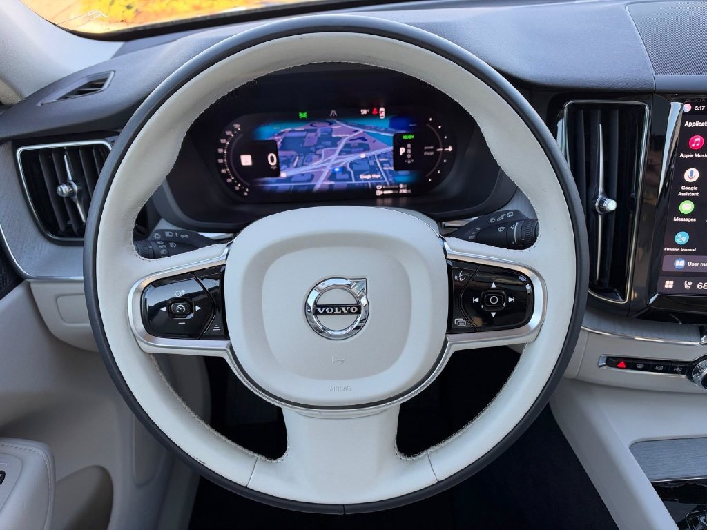 Certified 2024 Volvo XC60 T8 Plus w/ Climate Package AWD/4WD image 11