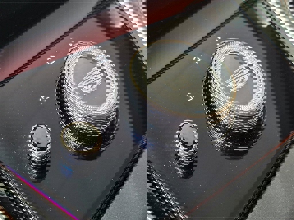 New 2025 Cadillac Escalade IQ Luxury 2 image 31