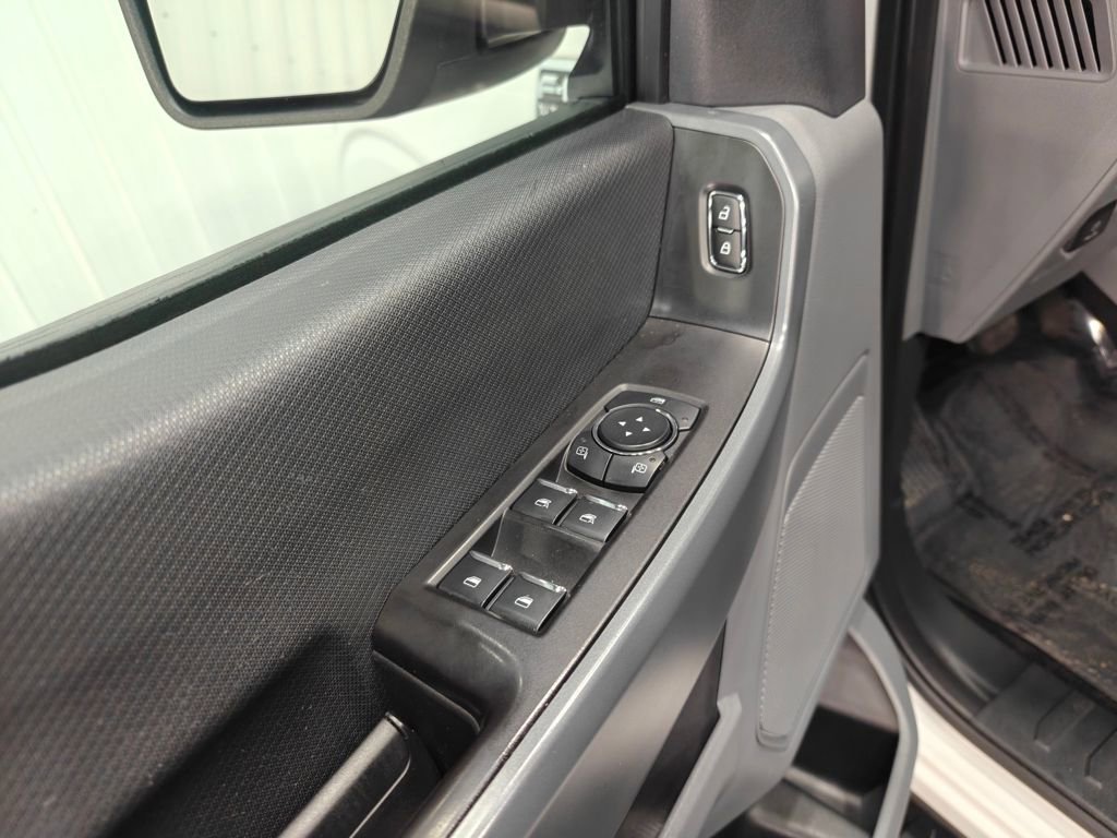 Used 2023 Ford F150 XLT image 41