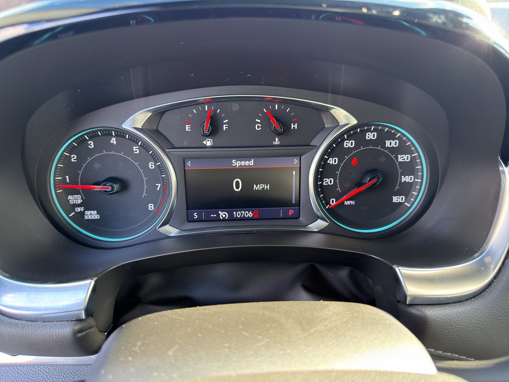 Used 2022 Chevrolet Traverse LT image 8