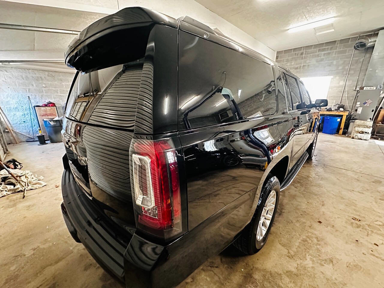 Used 2019 GMC Yukon XL SLT image 5