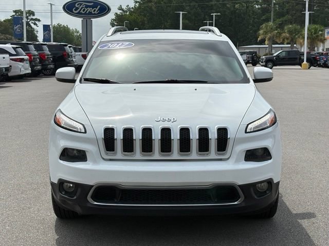 Used 2017 Jeep Cherokee Limited FWD image 8