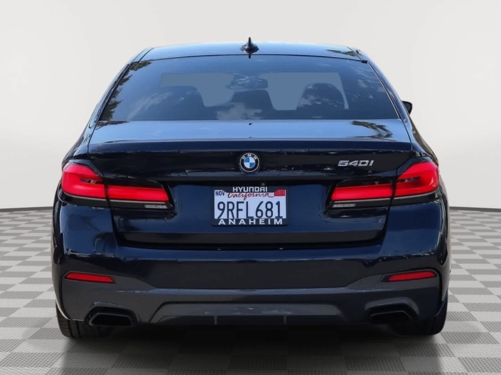 Used 2021 BMW 540i w/ Executive Package RWD image 8