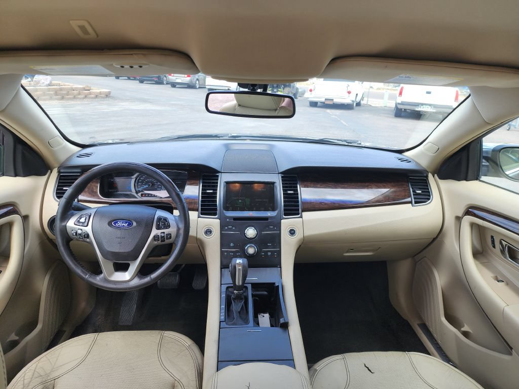Used 2016 Ford Taurus Limited FWD image 9