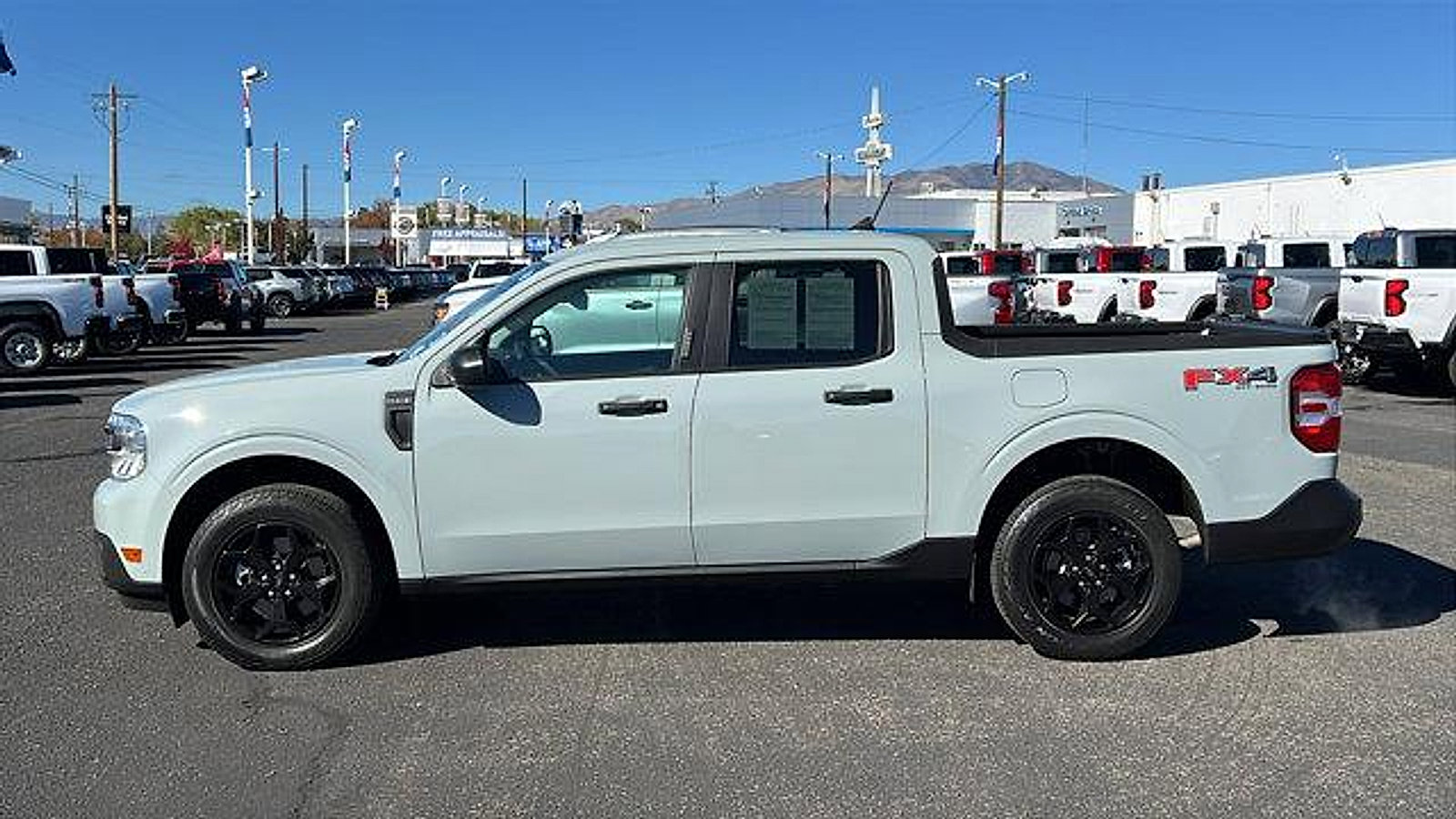 Used 2023 Ford Maverick XLT w/ Equipment Group 300A Standard image 9