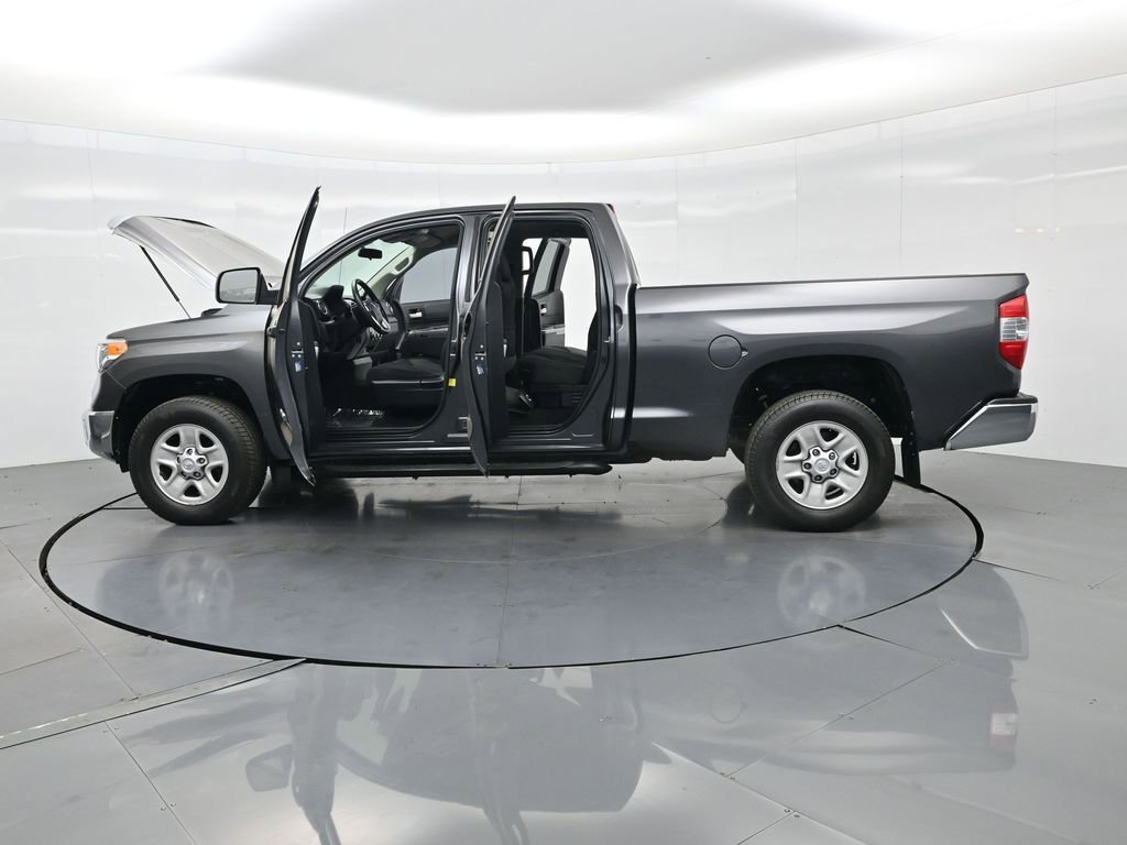 Used 2017 Toyota Tundra SR5 image 37