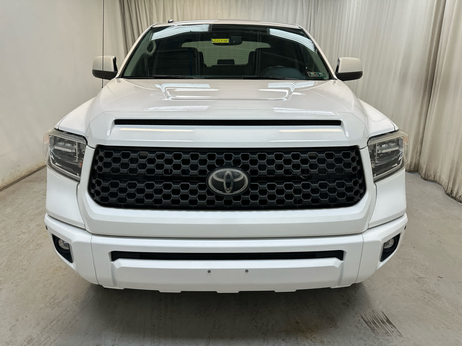 Used 2019 Toyota Tundra Platinum AWD/4WD image 7