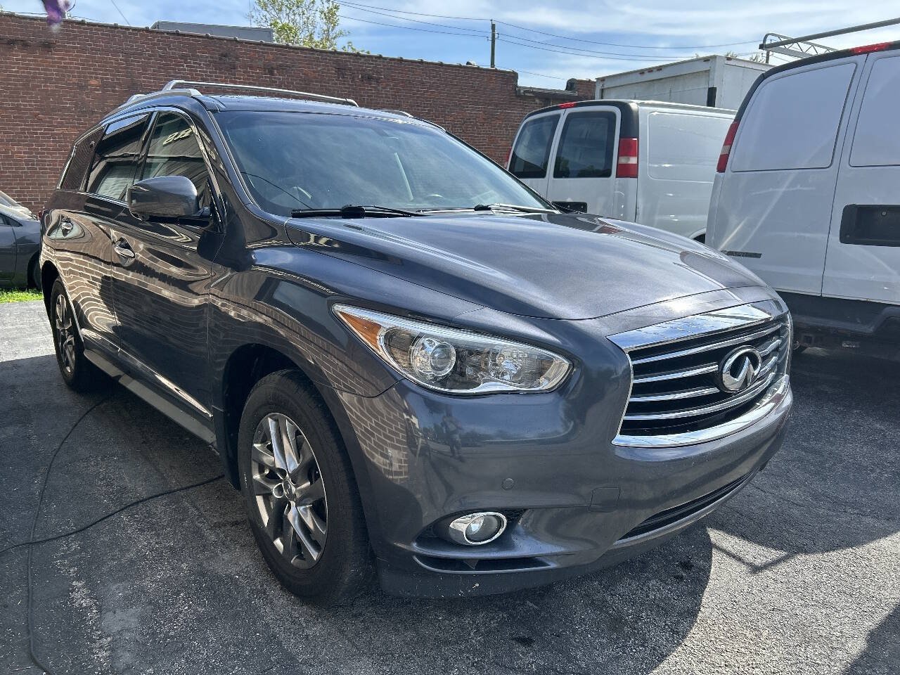 Used 2013 INFINITI JX35 AWD w/ Premium Pkg image 5