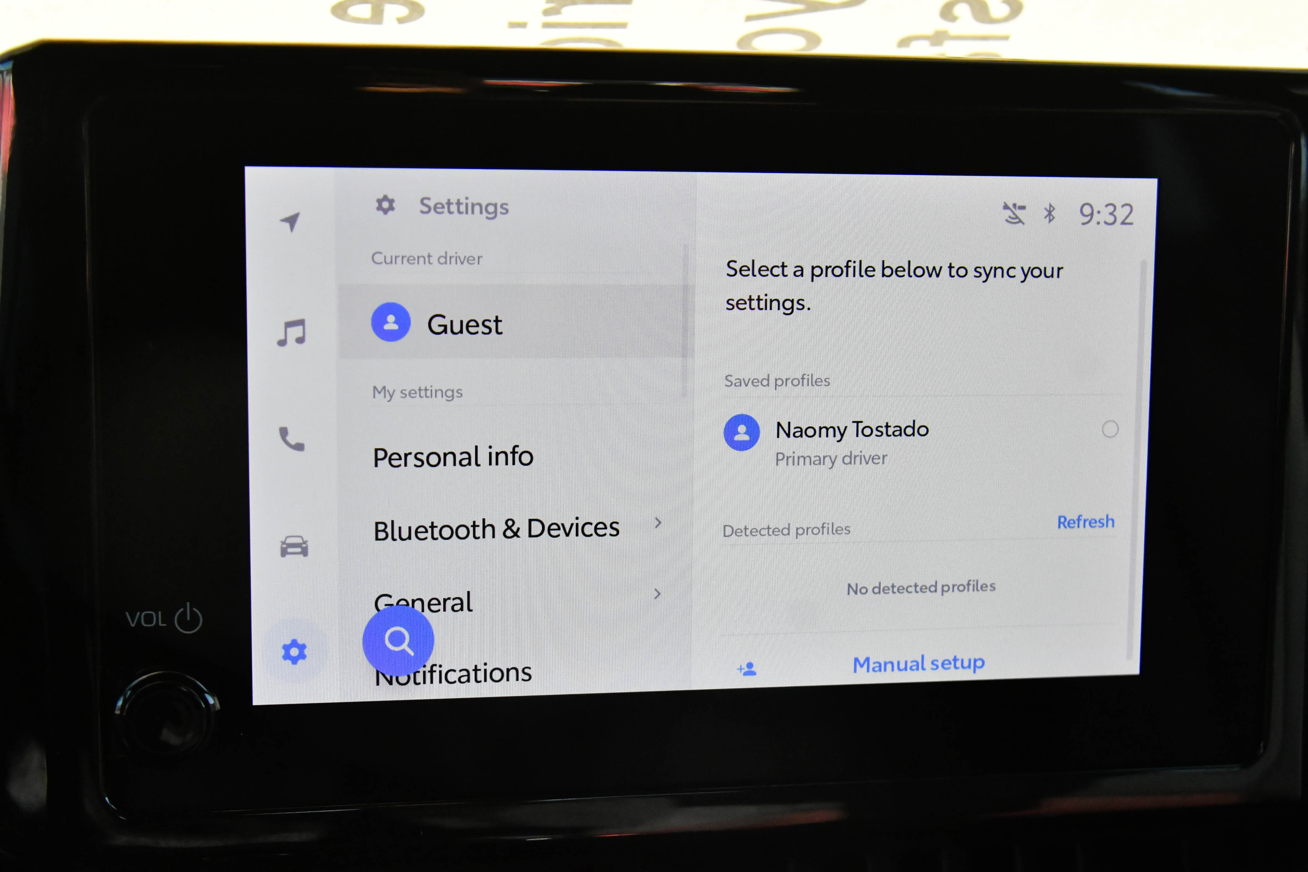 Used 2023 Toyota Corolla SE w/ SE Premium Package FWD image 19