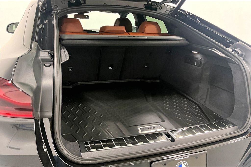 New 2026 BMW X6 M60i AWD/4WD image 32