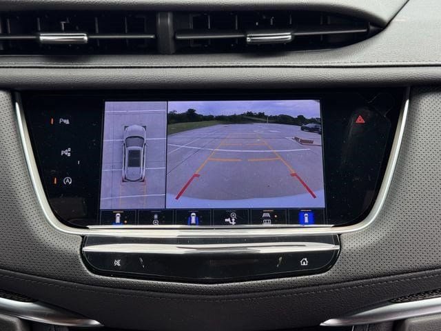New 2026 Cadillac XT5 Sportv w/ LPO, Floor Liner Package AWD/4WD image 14