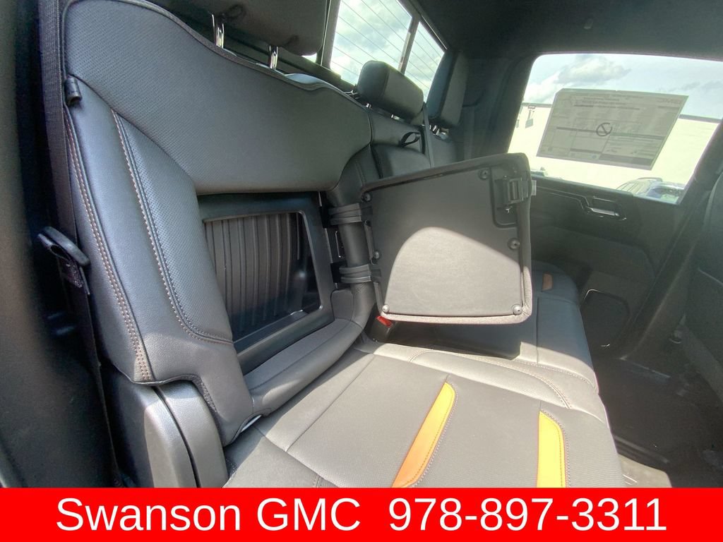 New 2026 GMC Sierra 2500 AT4 w/ AT4 Premium Plus Package AWD/4WD image 32