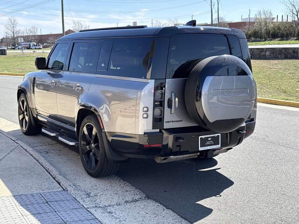 Used 2023 Land Rover Defender 130 X image 21