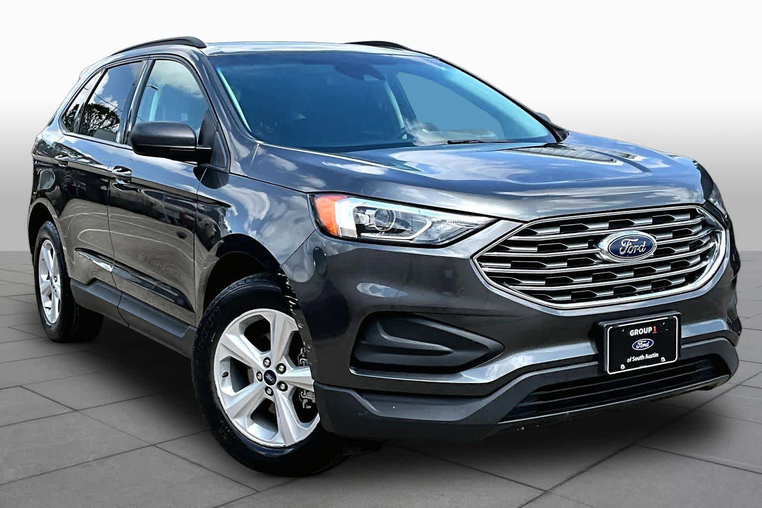 Used 2020 Ford Edge SE FWD image 3