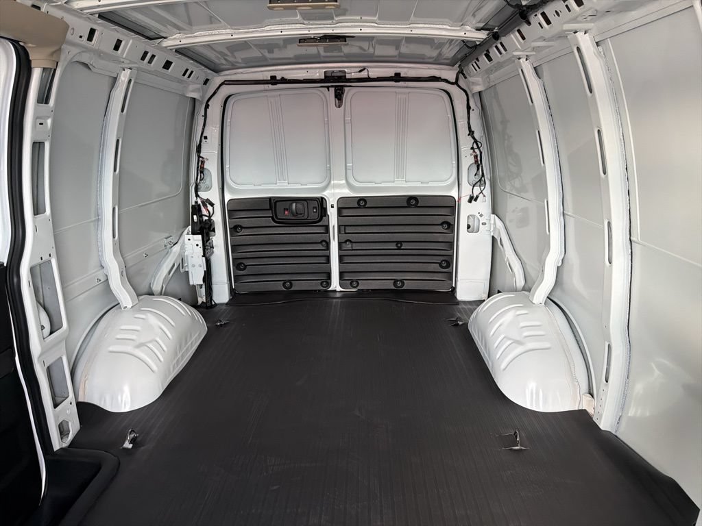 New 2026 Chevrolet Express 2500 w/ Driver Convenience Package RWD image 25