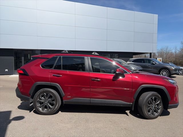 Used 2024 Toyota RAV4 Limited w/ Advanced Technology Package image 2