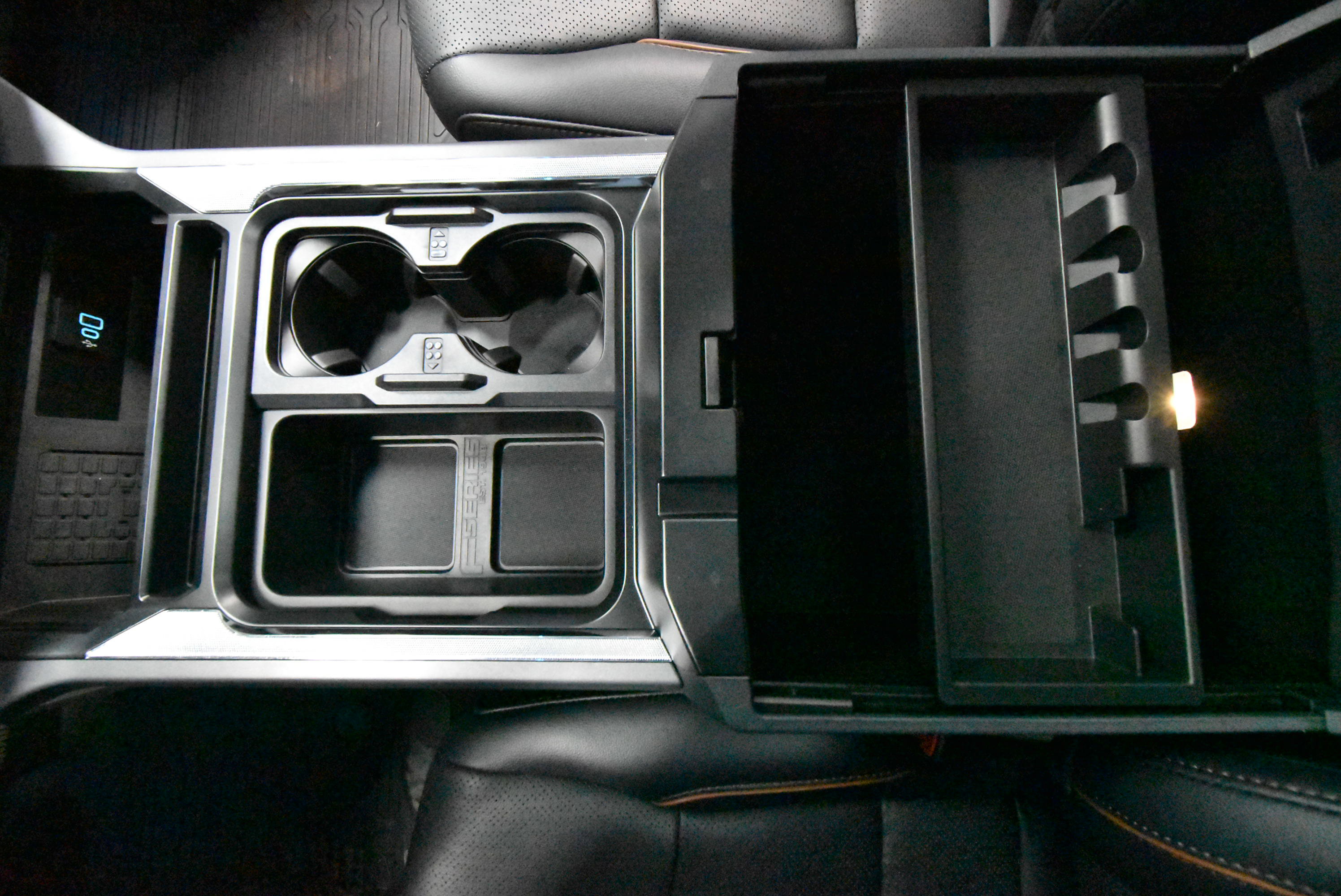 New 2025 Ford F350 Lariat w/ Lariat Ultimate Package image 22