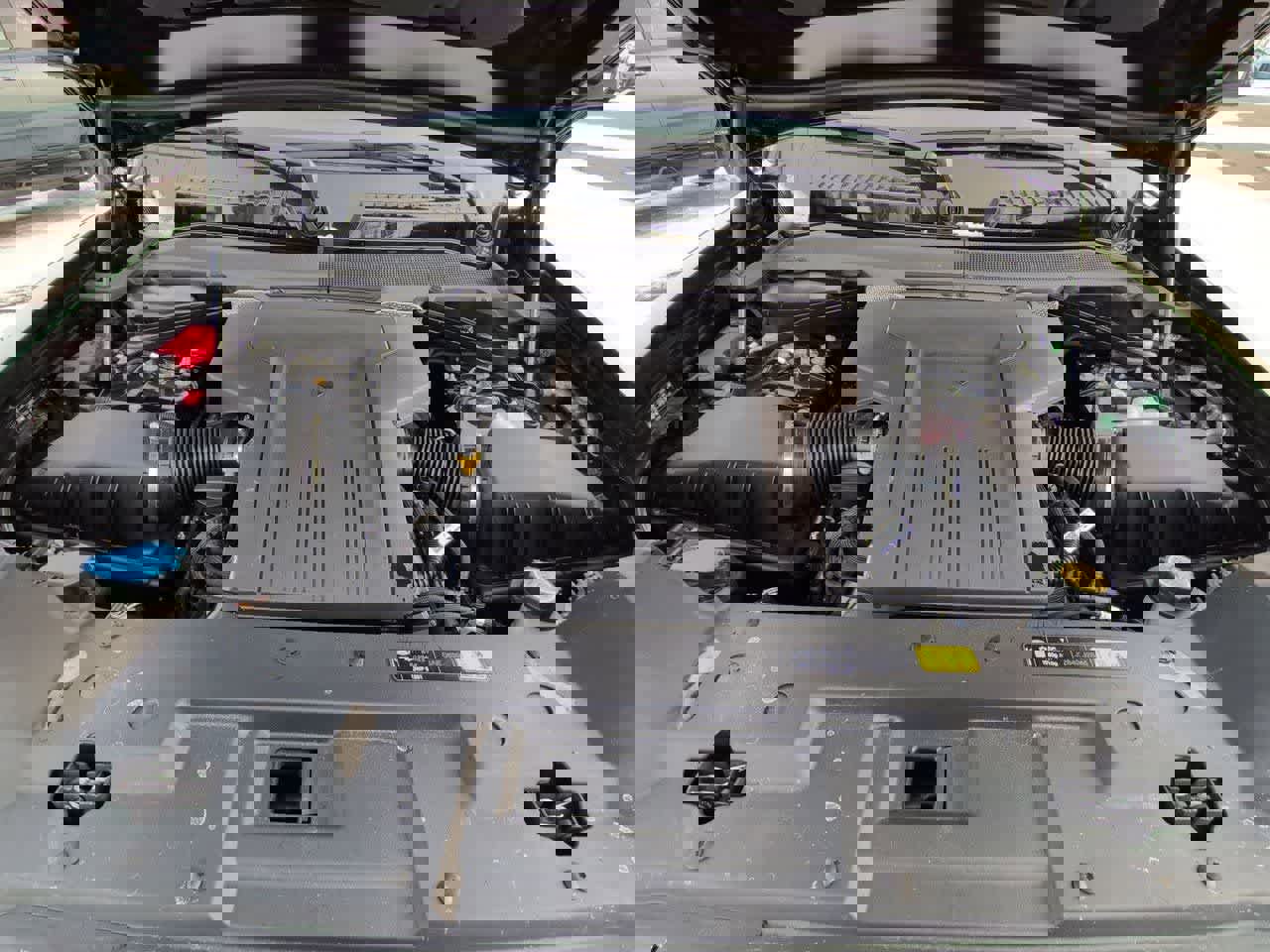 New 2026 Land Rover Defender 110 OCTA image 14