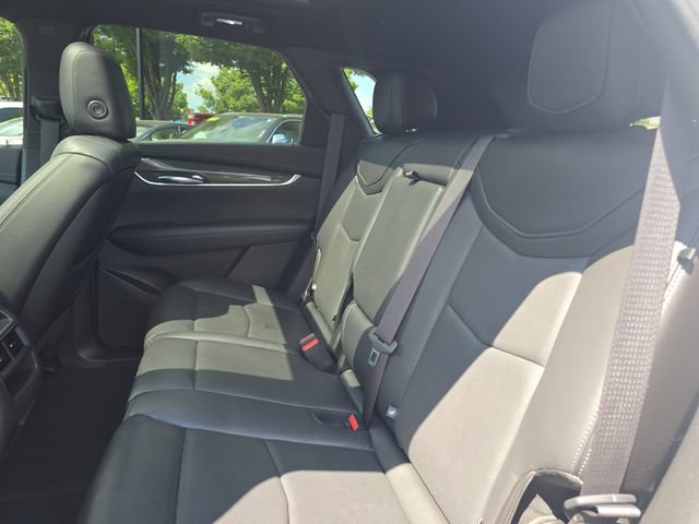Used 2020 Cadillac XT5 Sportv w/ LPO, Floor Liner Package AWD/4WD image 23