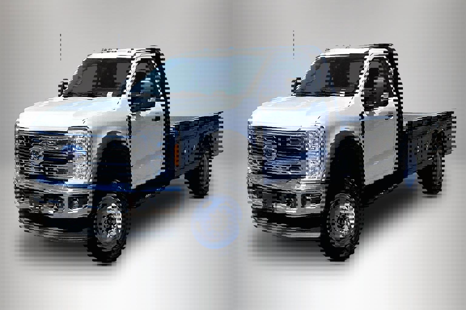 Used 2023 Ford F550 4X4 2dr Regular Cab 145.3-205. image 3