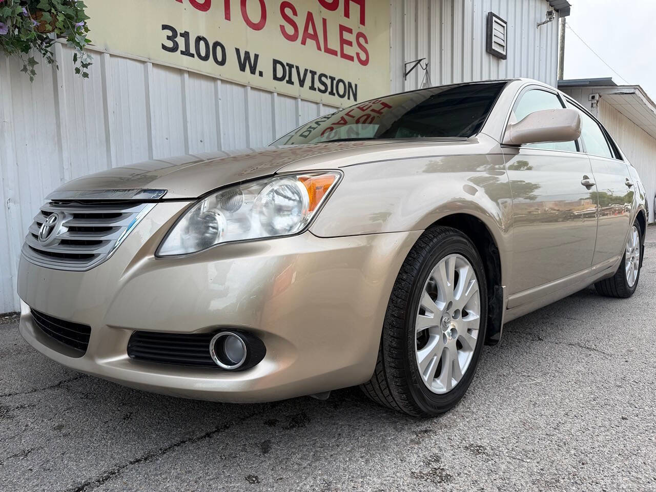Used 2008 Toyota Avalon XLS image 7