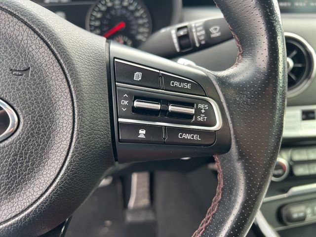 Used 2018 Kia Stinger GT2 image 14