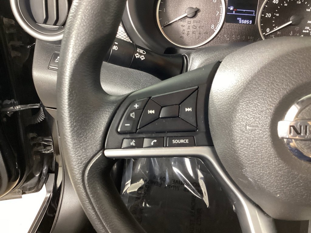 Used 2018 Nissan Kicks S FWD image 14