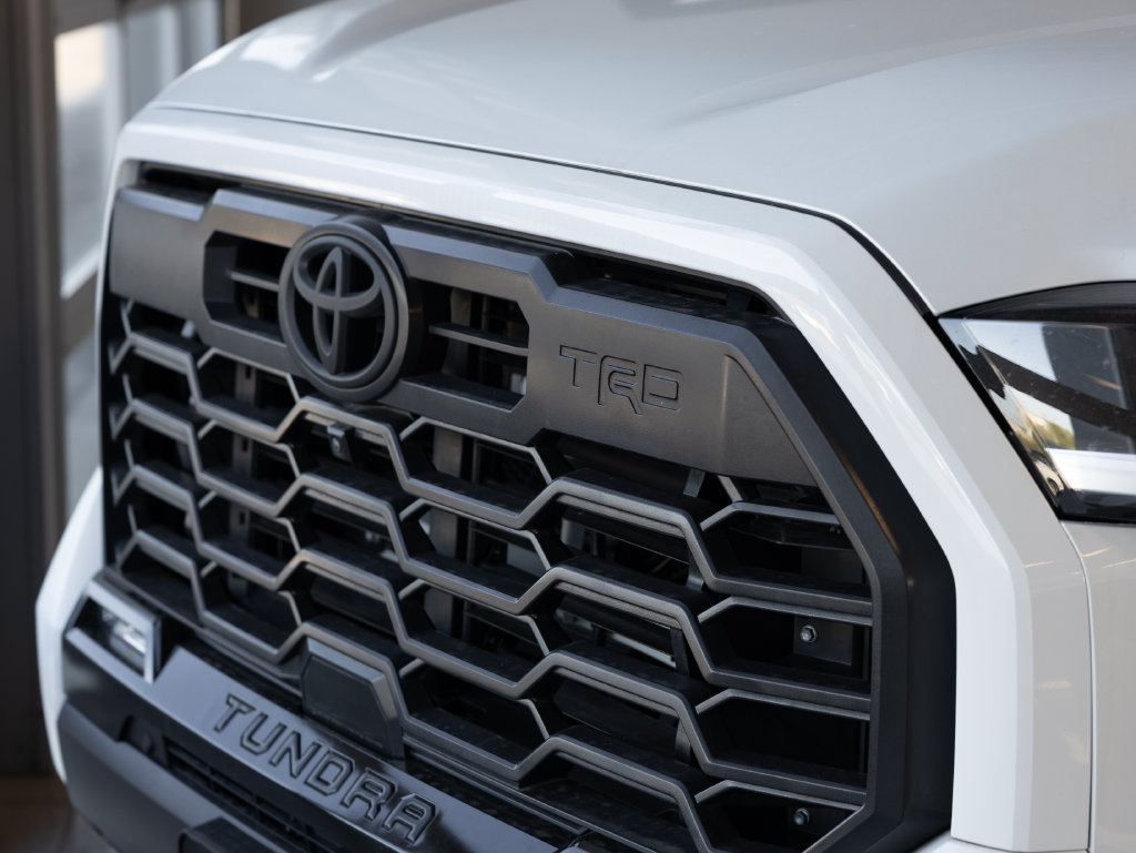 Used 2024 Toyota Tundra Limited w/ TRD Off-Road Package AWD/4WD image 6