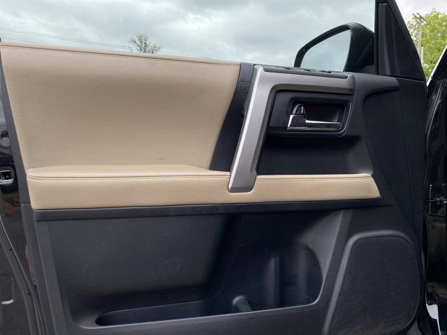 Used 2018 Toyota 4Runner SR5 RWD image 13