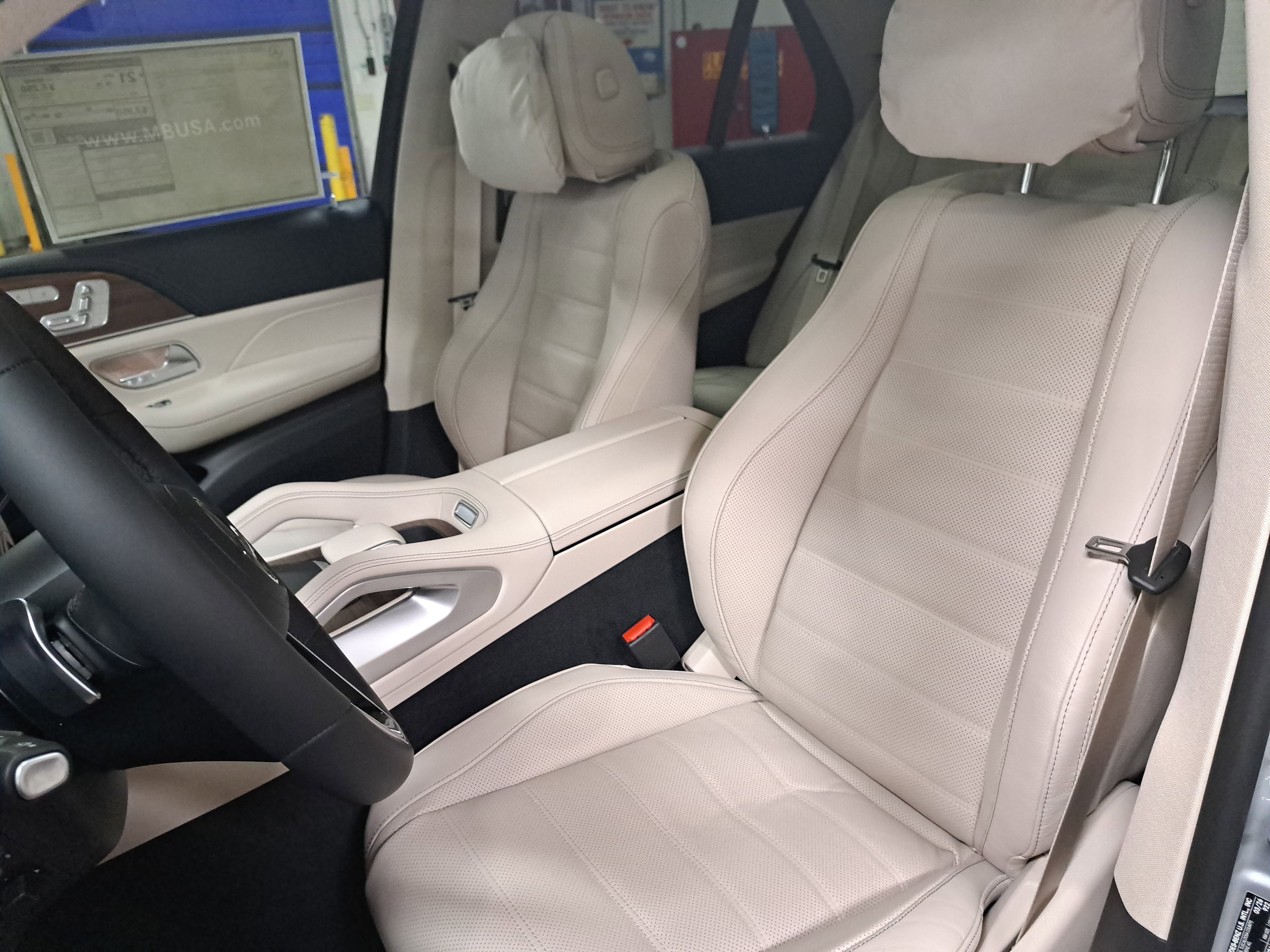 New 2026 Mercedes-Benz GLE 450 4MATIC image 15