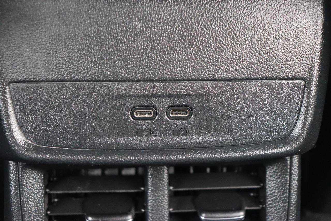 Used 2026 Chevrolet Equinox LT w/ Convenience Package II FWD image 21