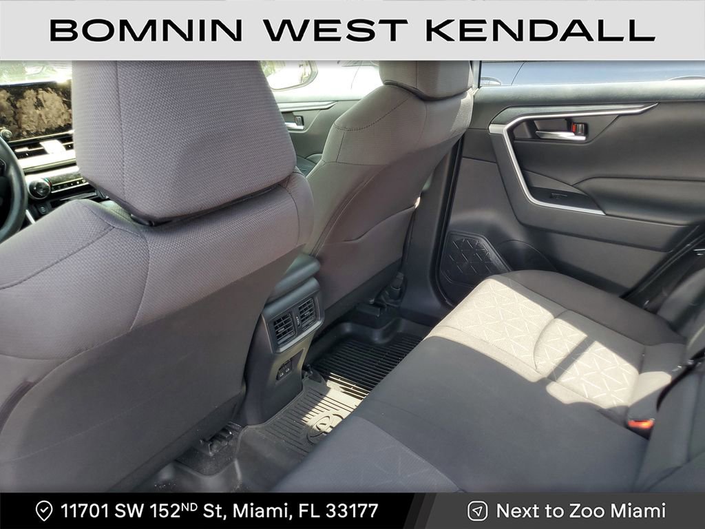 Used 2024 Toyota RAV4 XLE image 12