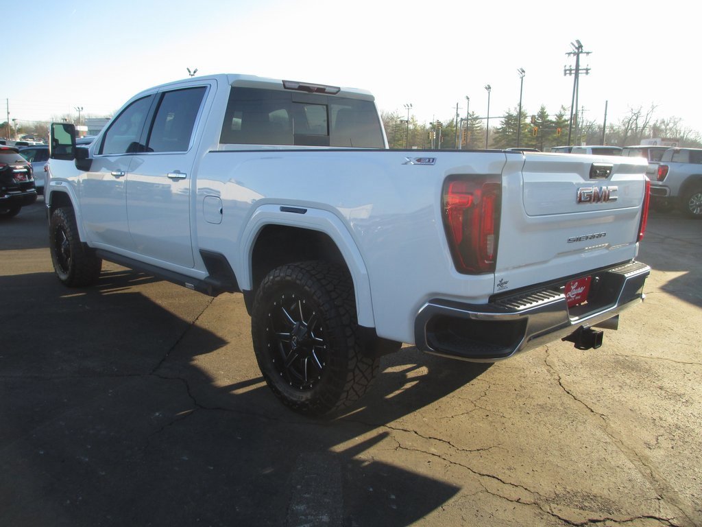 Certified 2020 GMC Sierra 3500 SLT w/ SLT Convenience Package image 9