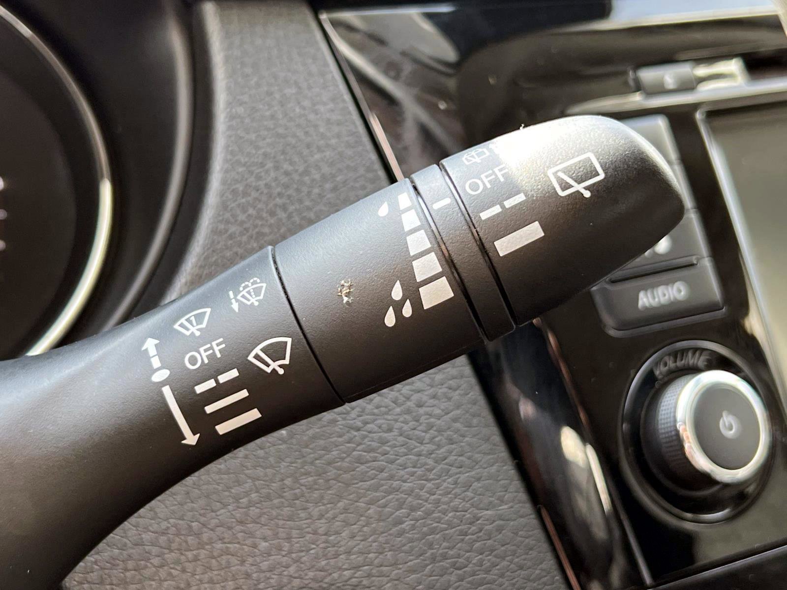 Used 2022 Nissan Rogue Sport S AWD/4WD image 22