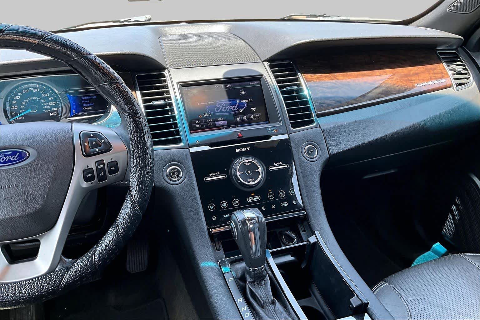 Used 2013 Ford Taurus Limited FWD image 6