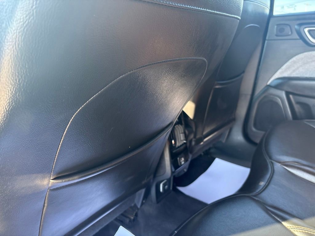 Used 2023 Jeep Compass Latitude w/ Sun and Sound Group image 29