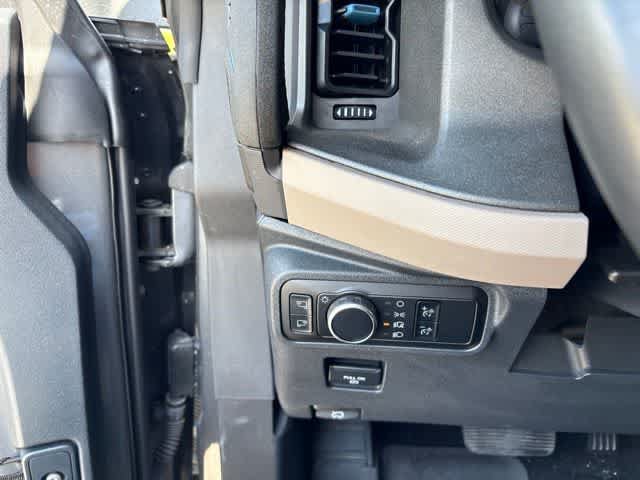 Used 2024 Ford Bronco Wildtrak AWD/4WD image 10